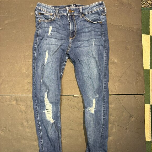 Hollister Women’s Skinny Jeans – Size 7R (W28 L30) – Ripped Knee Urban Style - Picture 1 of 8